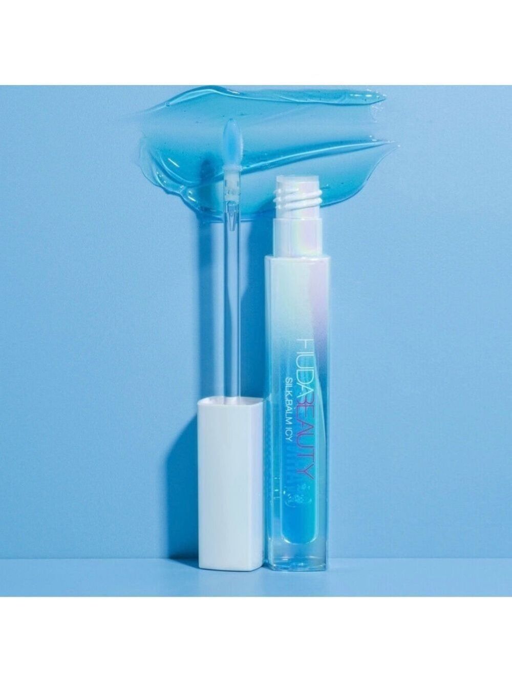 HUDA BEAUTY Silk Balm Icy Cryo-Plumping Lip Balm